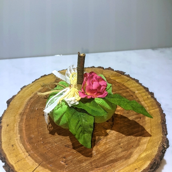 Fabric Pumpkin / Boho Chic Pumpkin / Cottagecore Decor / Fall Decor - Picture 3 of 7